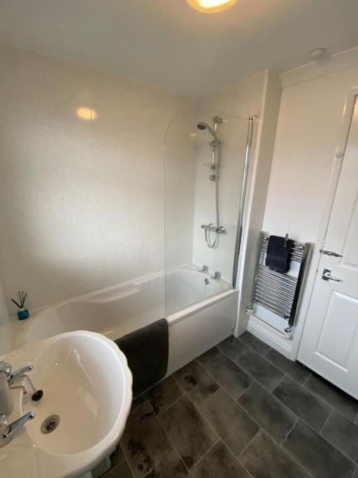 Willa Seaside 2 Bed Townhouse, Near Cleethorpes Station Zewnętrze zdjęcie